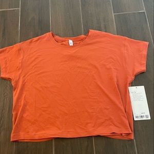 Lululemon cates tee